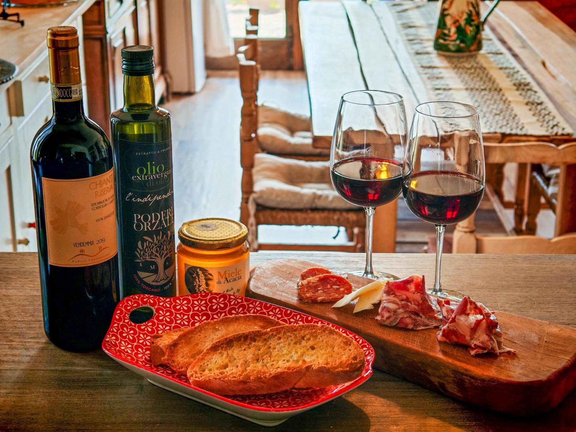 Podere Orzale Agri Hospitality Usigliano Εξωτερικό φωτογραφία